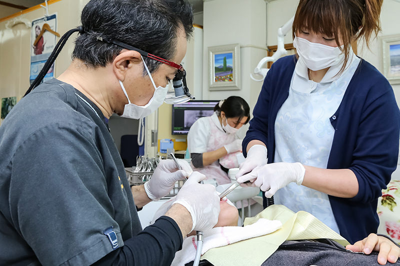 インプラント治療の流れ